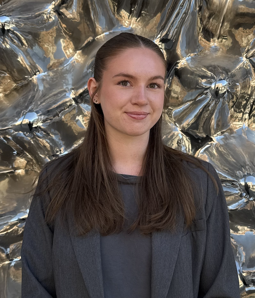 ELINE VEDELER profile